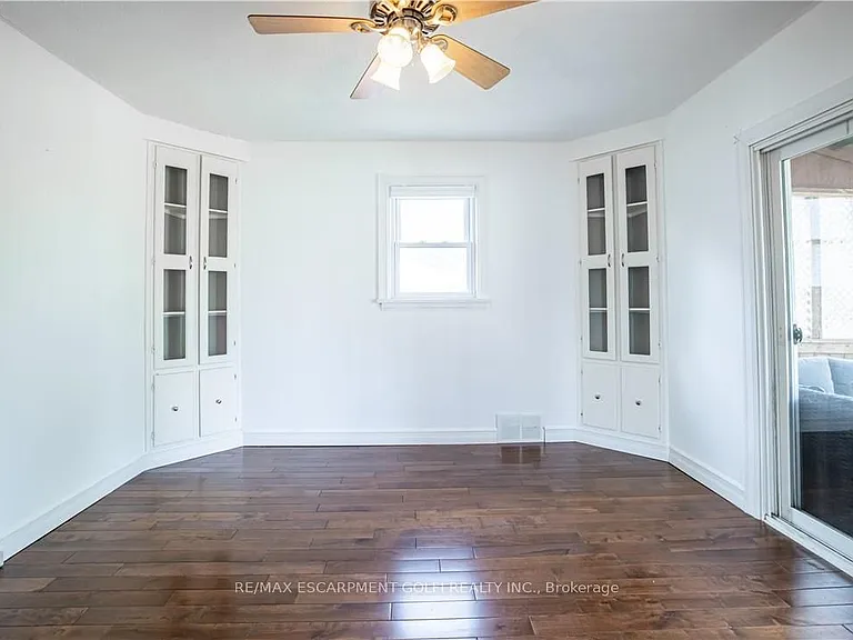 521 S Pelham Rd #UPPER — Photo 9