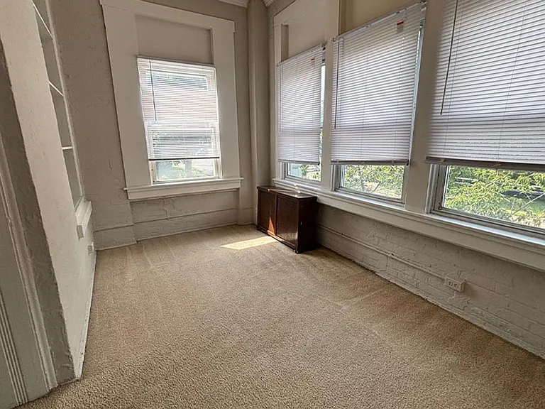3300 Jefferson Ave — Photo 14