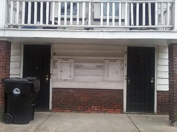 5th image of 2915 E 111th St #2