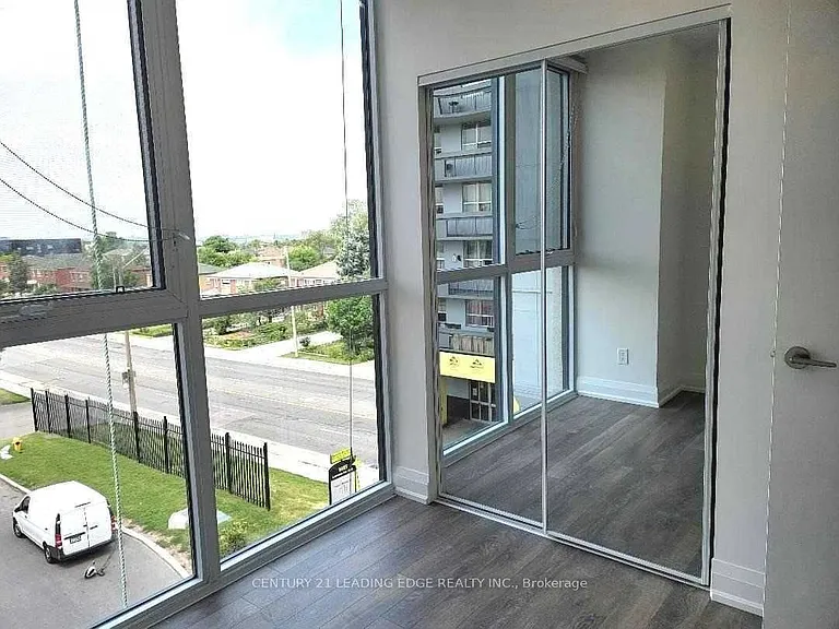 1461 Lawrence Ave W #302 — Photo 14