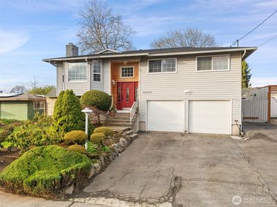 10606 SE 226th St, Kent, WA, 98031