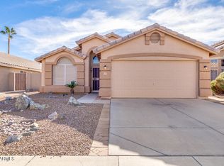 953 E Constitution Dr, Chandler, AZ 85225