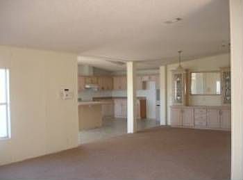 4th image of 1025 NW 107th Ct
