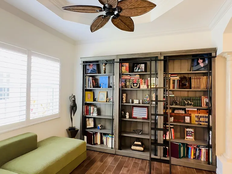 15830 Delaplata Ln — Photo 11