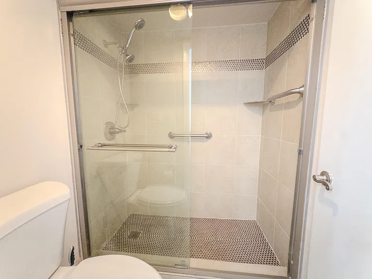 2800 N 46th Ave #A502 — Photo 18