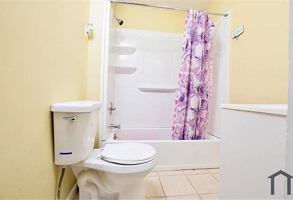 4th image of 792 Garson Ave #2