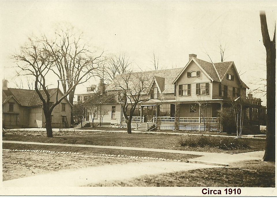 2nd image of 52 Broad St