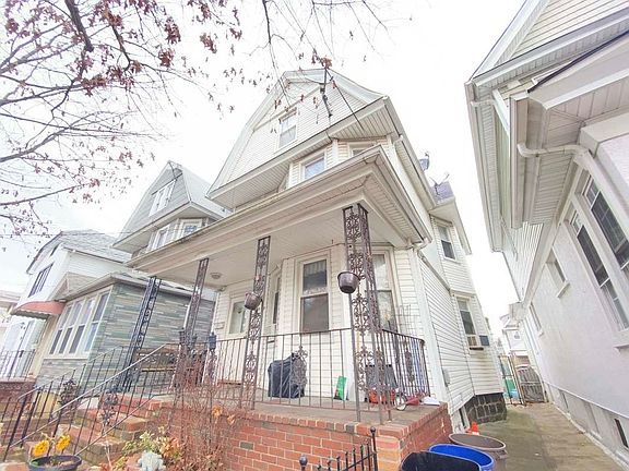 3rd image of 9539 112th St