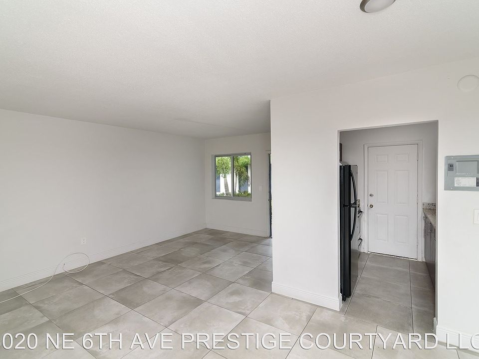 1st image of 13020 NE 6th Ave APT 104