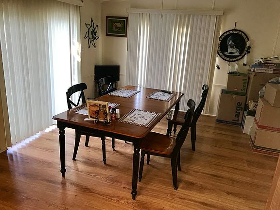 3rd image of 333 Landau Ln