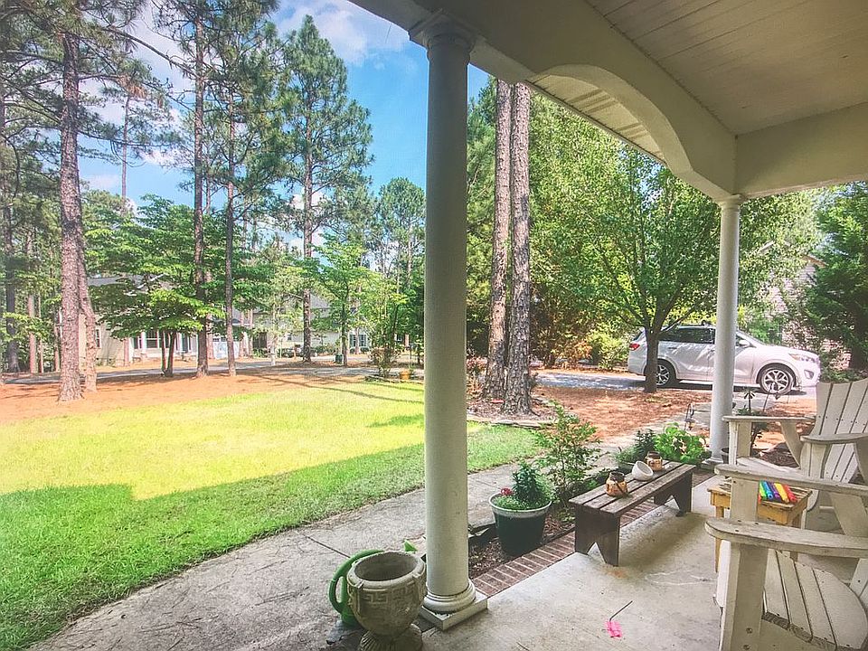 2nd image of 55 Forest Ln
