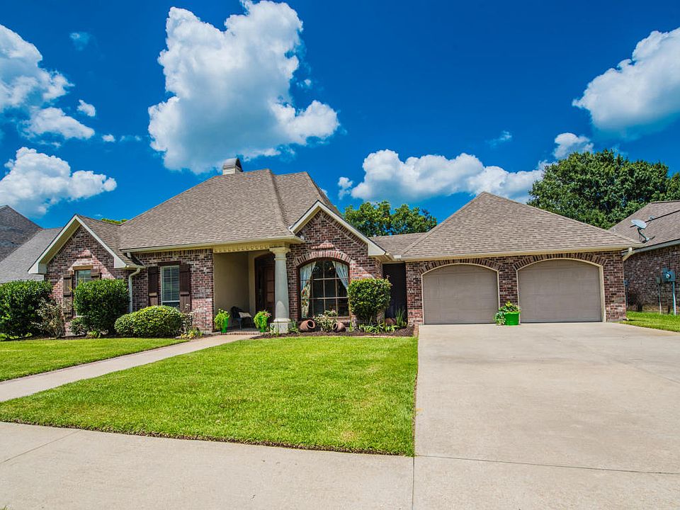 1st image of 204 Archangel Dr
