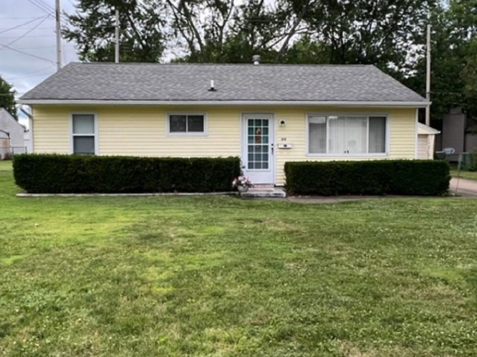 1st image of 210 Longmeadow Dr