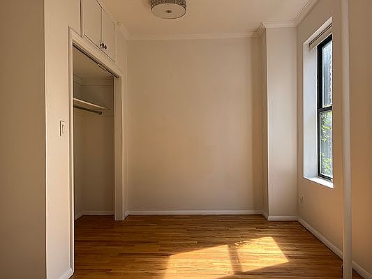 2nd image of 54 Carmine St #14