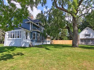 7976 Cottonwood Dr, Jenison, MI 49428