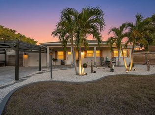 6835 Georgia Ave, Bradenton, FL 34207