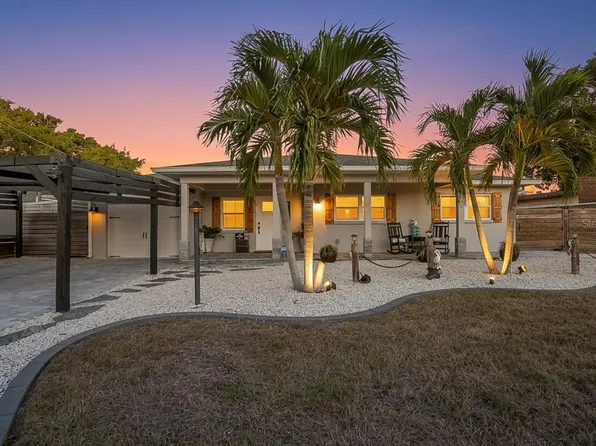 6835 Georgia Ave, Bradenton, FL 34207