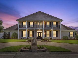 3325 Knightsbridge Ct, Harvey, LA 70058