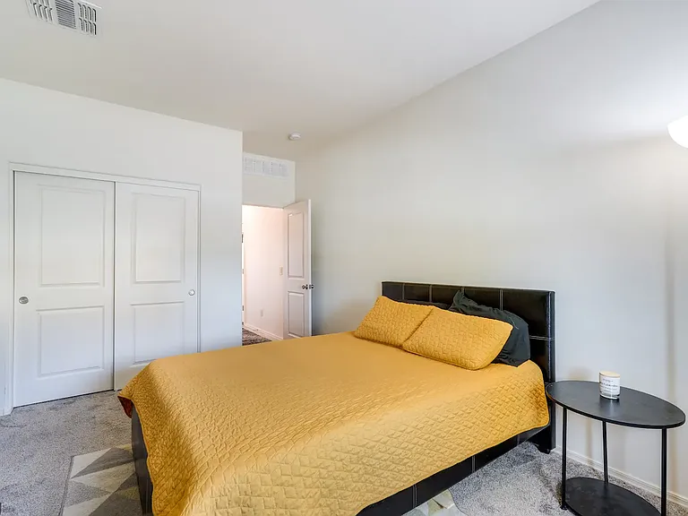 12525 W Palmaire Ave — Photo 13