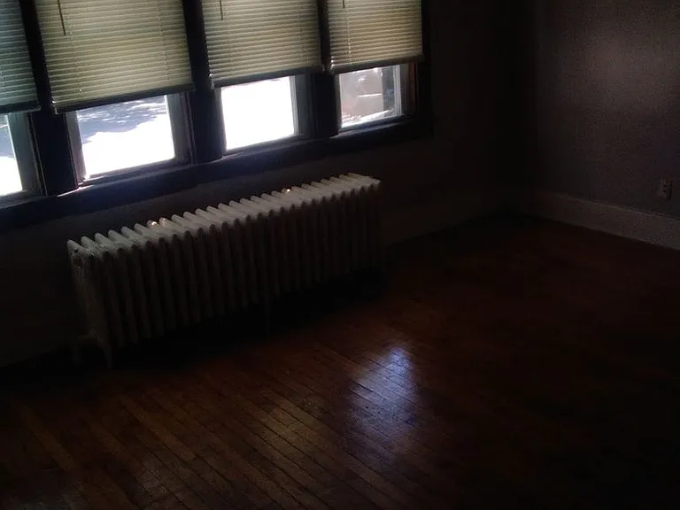 1130 W Washington St — Photo 5