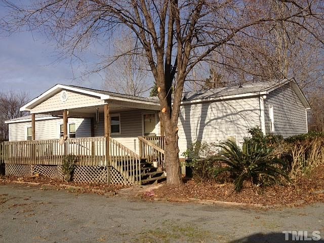 2nd image of 744 Stewart Rd
