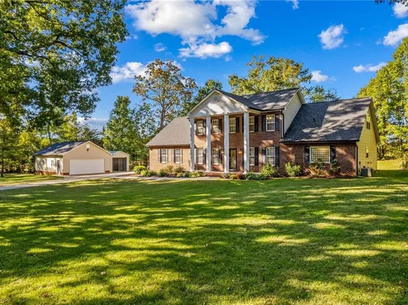 151 Adrian Rd, Salisbury, NC 28146
