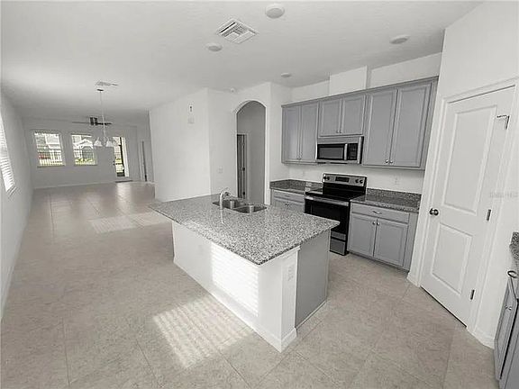 3rd image of 6236 Great Bear Dr