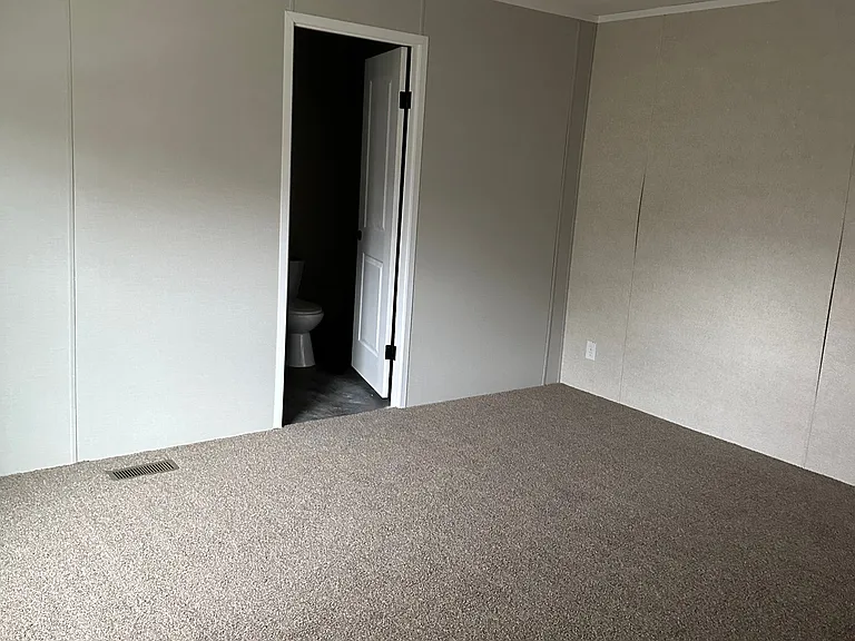 Groveland Manor — Photo 118