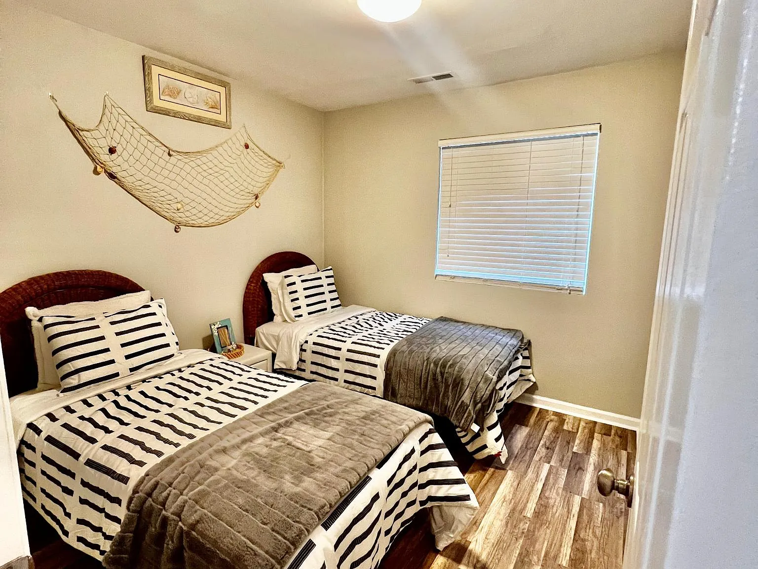 3502 Smokey Chamber Dr — Photo 3