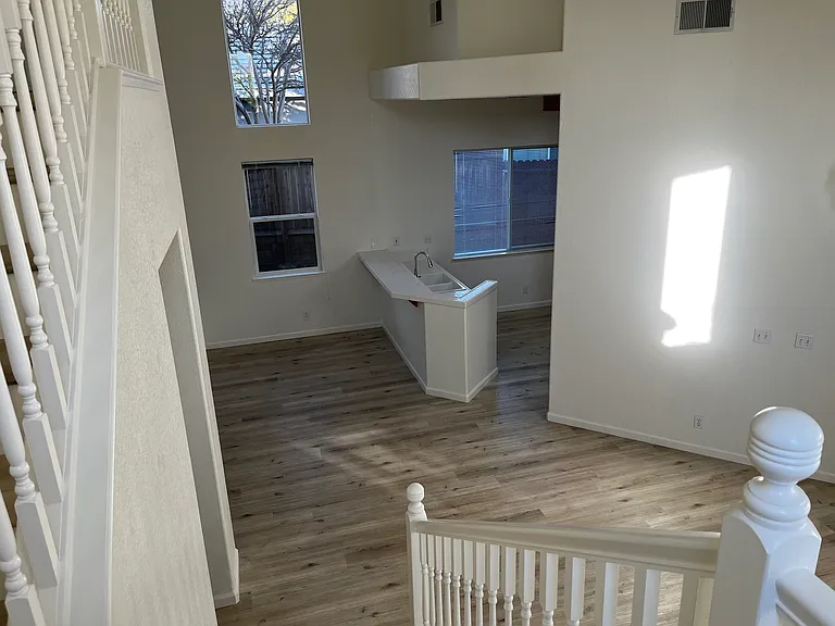525 Wicklow Dr — Photo 61