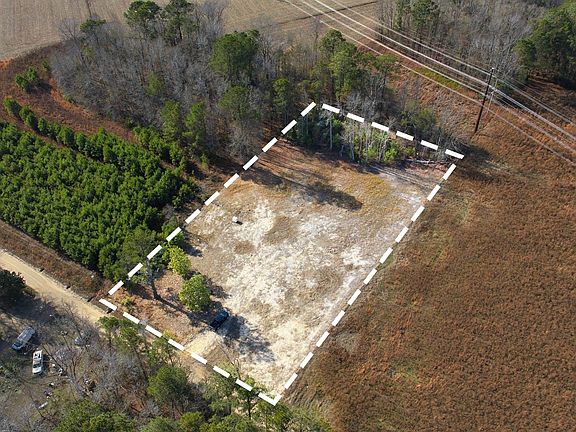 5th image of 1445 Victory Ln