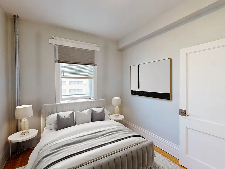 314 Broadway — Photo 12