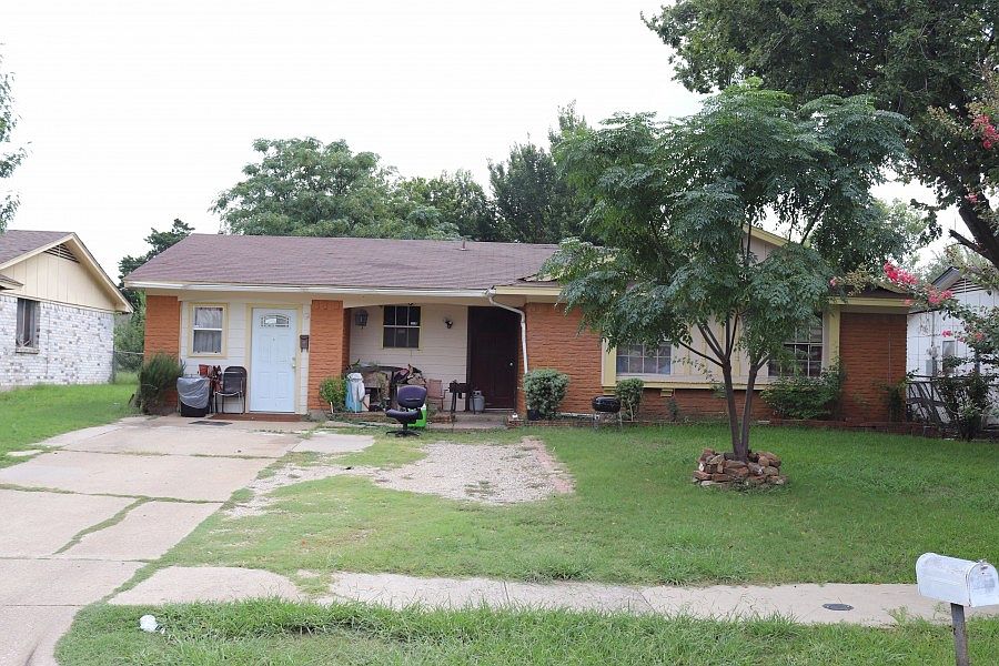 1st image of 708 Sunburst Dr