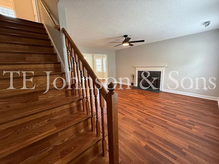 1878 Camden Forest Dr — Photo 26