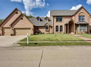 6132 Buck Trail Rd, Indianapolis, IN 46237