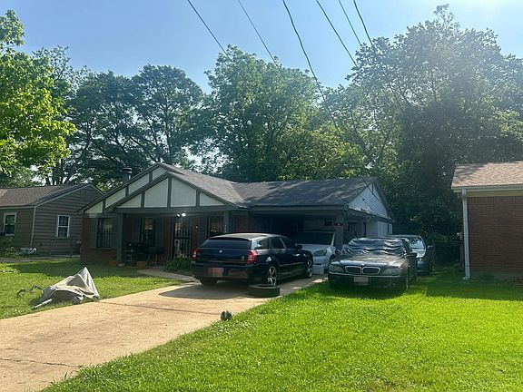 2nd image of 1486 Robin Hood Ln