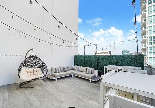 1st image of 950 Brickell Ave #11