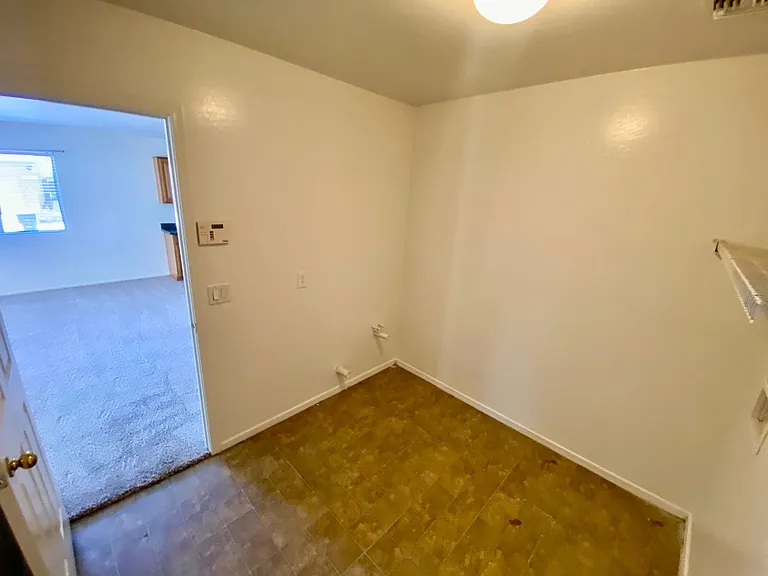 12537 W Redfield Rd — Photo 11
