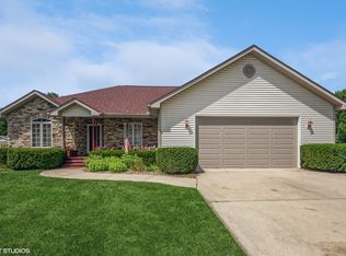 4108 Patsy Dr, Wheatfield, IN 46392