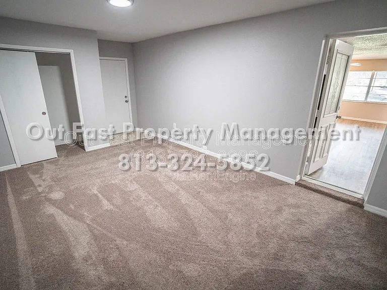 6913 Mathers Ln #B — Photo 17