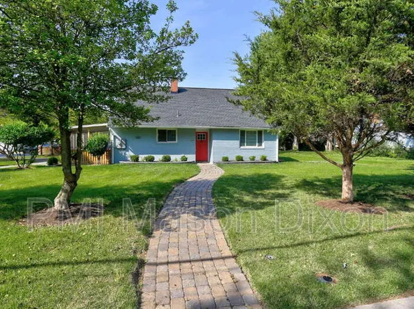 330 Compton Ave, Laurel, MD 20707