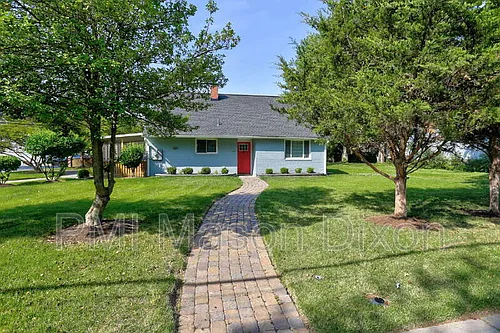 330 Compton Ave Photo 1