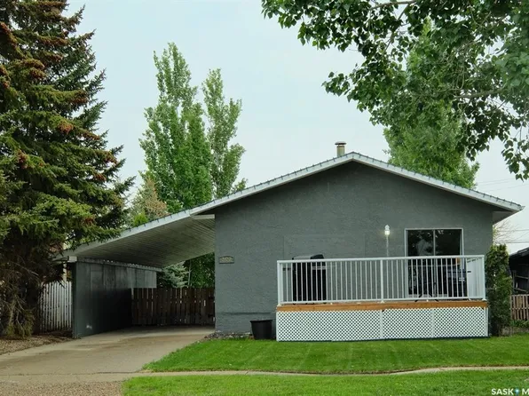 302 7th STREET E, Rosetown, SK S0L 2V0