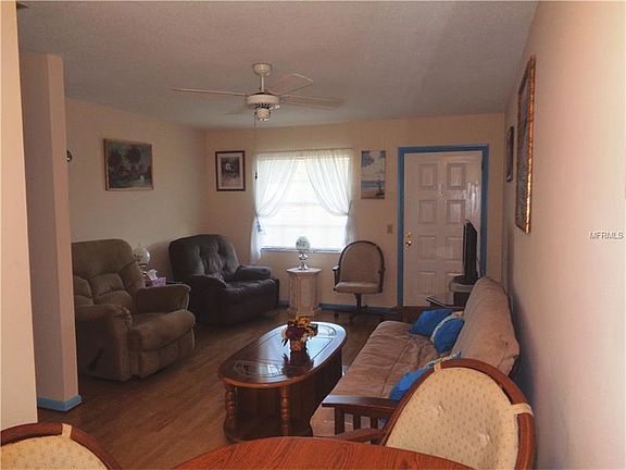 5th image of 5101 Tulip St N #5101