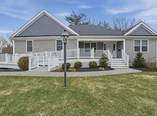 6 Woodrow Ln, West Bridgewater, MA 02379