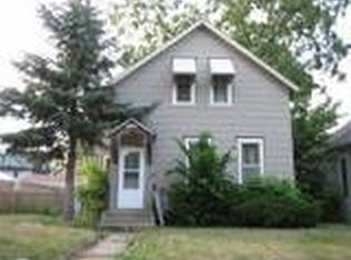 1045 Reaney Ave, Saint Paul, MN 55106