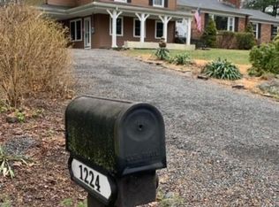 1224 Galloping Hill Rd, Fairfield, CT 06824