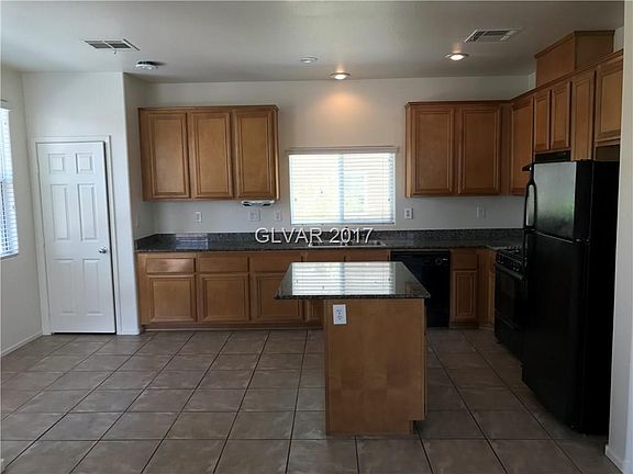 5th image of 6294 Spoon River Ct