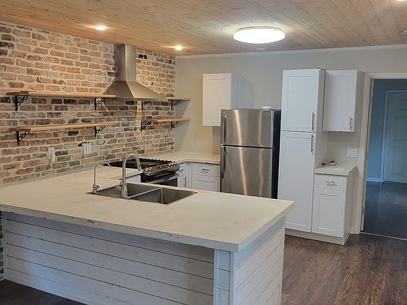 4th image of 131 Southolme