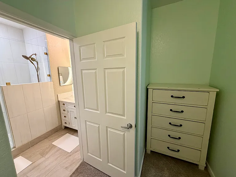 801 Wilkes St — Photo 11